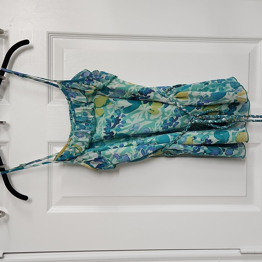 Jessica Simpson teal floral top with belt (Size: M)